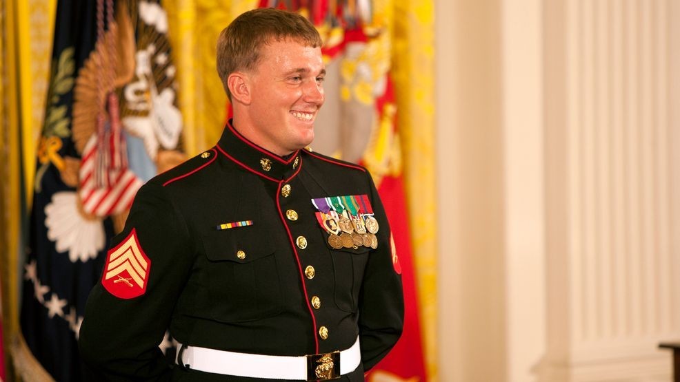 Image for story: Medal of Honor recipient recruiting America to help military children | 7Salutes
