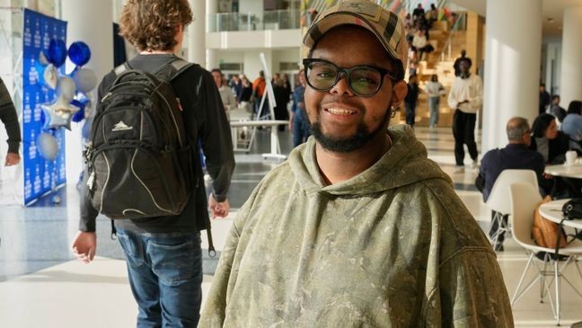 Case Western Reserve University student. Justen Pippens poses for a photo in the student union at the school In Cleveland Thursday, April 17, 2025. (AP Photo/Sue Ogrocki)