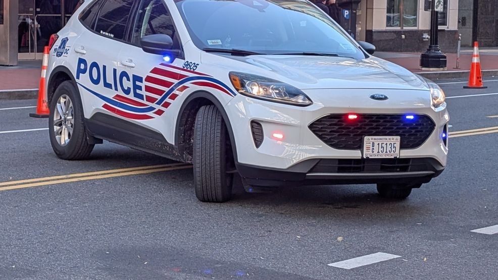 Image for story: Multiple DC Police officers being investigated over claims of illegal PPP loans 