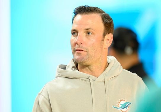 Image for story: Wes Welker is joining the Commanders as a personnel analyst, AP source says