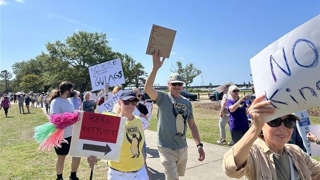 Protestors gathered in downtown Charleston Saturday to protest the Trump administration in the Lowcountry's second 50501 national day of action protest. (Cameron Limes/WCIV)