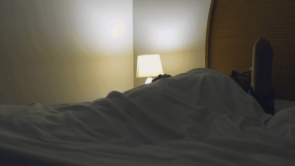 Image for story: Trouble sleeping? 'You have to stop trying', says sleep medicine doctor