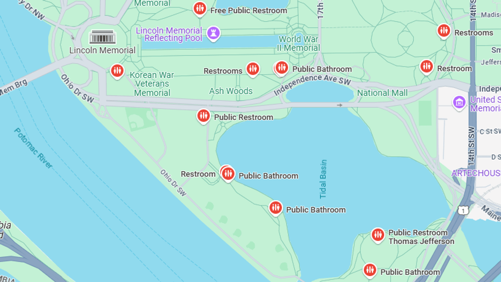 Image for story: Where are the bathrooms near the cherry blossoms on the Tidal Basin? Find directions here